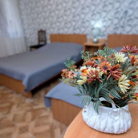 Paata'S Guesthouse Borjomi Ngoại thất bức ảnh